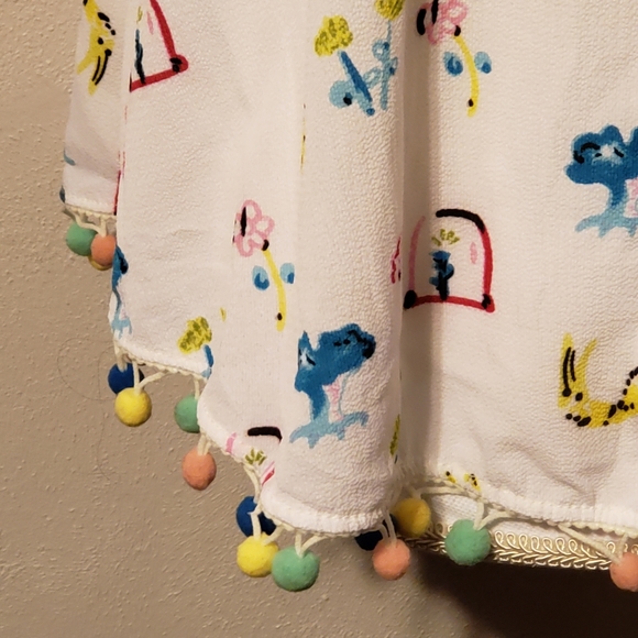 Cute pompom tank - Picture 3 of 5